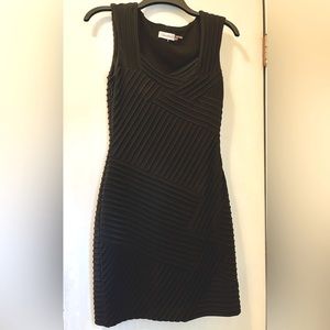Calvin Klein Ladies Bandage Little Black Cocktail Party Dress SZ 2 Stretchy